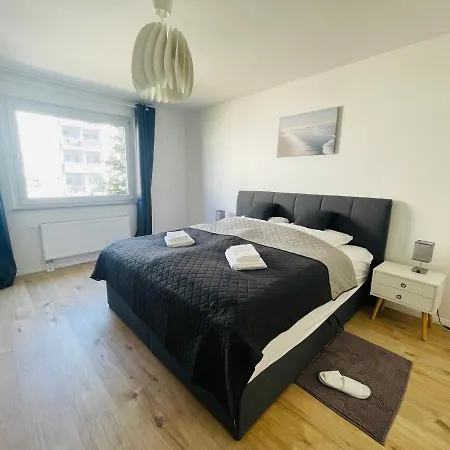 Modern * Zentral * Netflix * Arbeitsplatz Apartment *